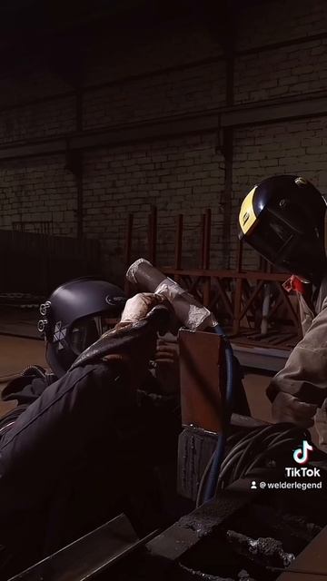 Вот так проходит наше обучение! Поселок Харьяга #сварк смотреть онлайн