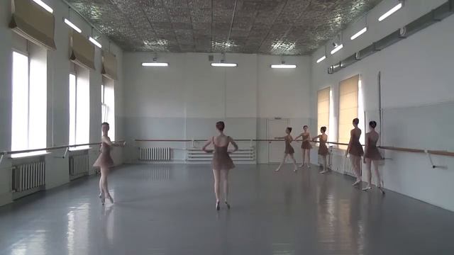ГОС девушки Маша 1001 смотреть онлайн