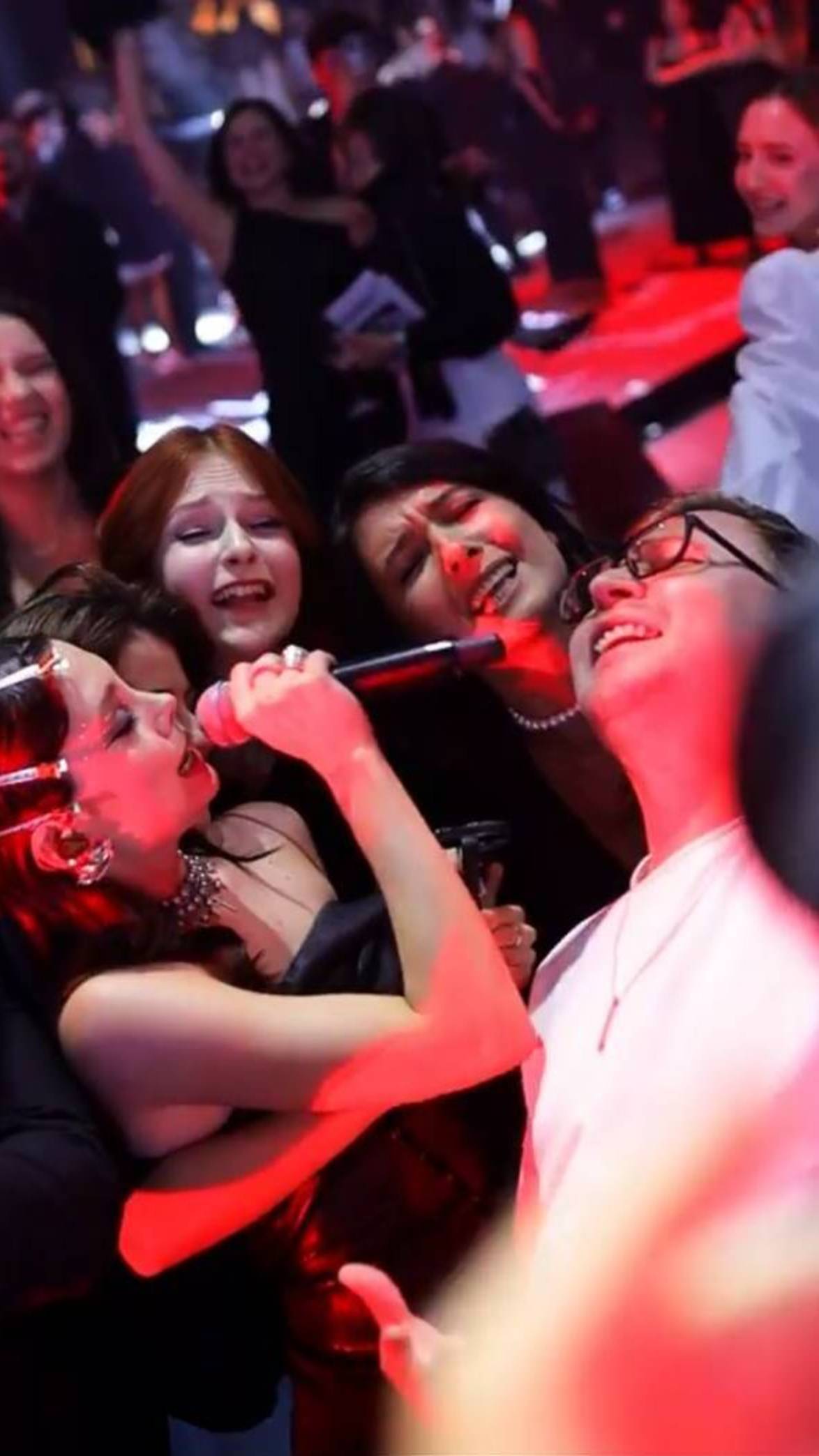 Good Fellas - Салют, Вера (Меладзе кавер) live Wedding Awards 2025 смотреть онлайн