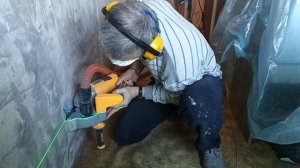 Пылесос DAEWOO DAVC 2000S 1500 Вт бак 20 л и штроборез ingco wlc15008