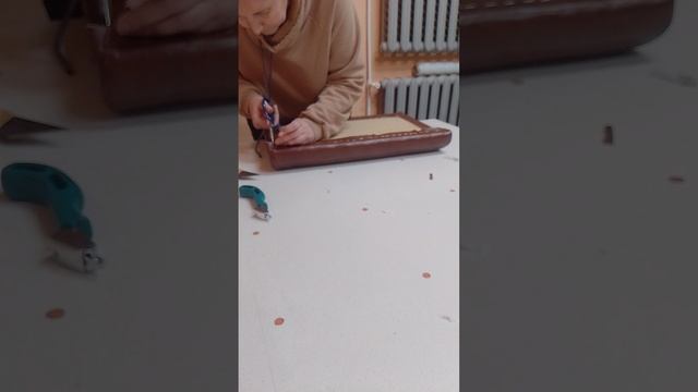 перетяжка сидения от кухонного уголка с заменой наполнителя #ателье #нотка #перетяжка_мебели #дубров