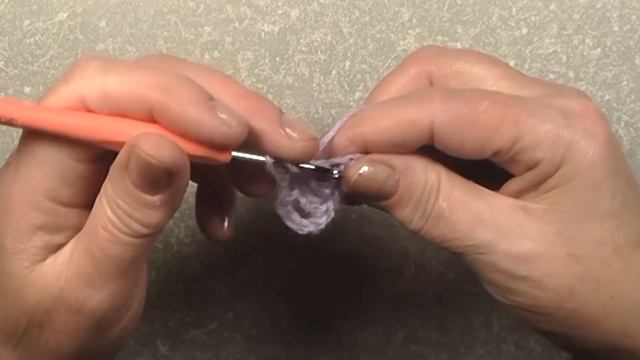 Два веерных столбика с накидом с короткой серединой(для левшей)
