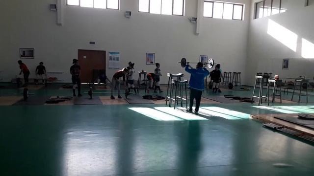 тяжело атлетика зал в урганч старше тренера илхом смотреть онлайн