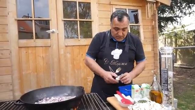 Три вида рецепта для разных рыб, один из которых сочный шашлык из осетрины. Рецепт от Жоржа смотреть онлайн