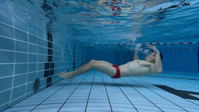 Поворот в плавании кролем. Пошаговое обучение смотреть онлайн