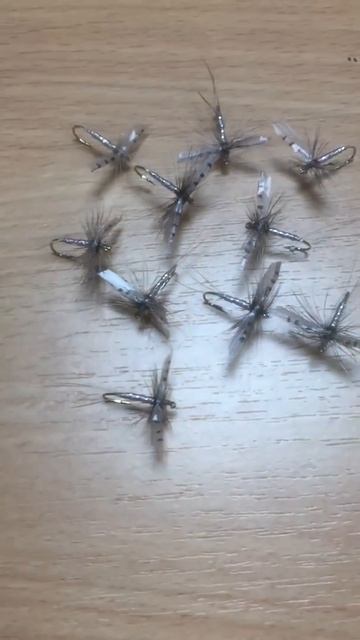 Мушка Подёнка - MayFly смотреть онлайн