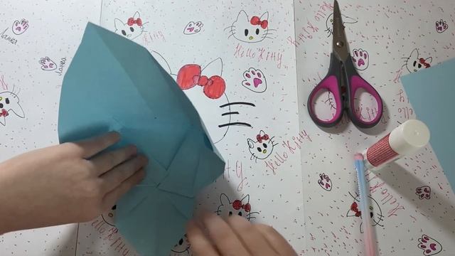 Евкарс / тутор на то как сделать сумочки для кукол или бумажных сюрпризов 📒📒📒 смотреть онлайн