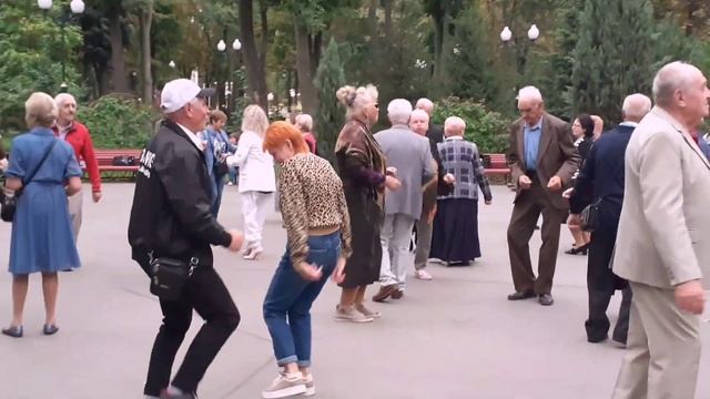 А ПЕРВОЕ СЛОВО ДОРОЖЕ ВТОРОГО! ТАНЦЫ ХАРЬКОВ 2021 #retrodancin