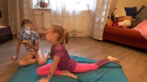 Yoga Challenge - c подругой Викой!