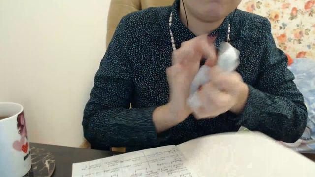 АСМР Училка рвет бумагу, Звуки бумаги / ASMR Tearing Papers, Sound Of Paper