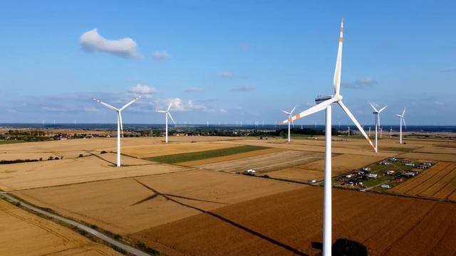 Сын выгнал меня из квартиры и я замерзая под дождём у п