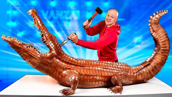 МЫ СДЕЛАЛИ ГИГАНТСКОГО ШОКОЛАДНОГО КРОКОДИЛА ВЕСОМ 160 КИЛОГРАММ