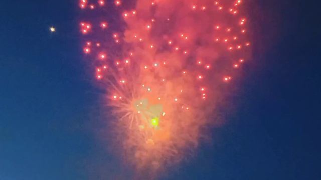 Салют в Твери на день города смотреть онлайн