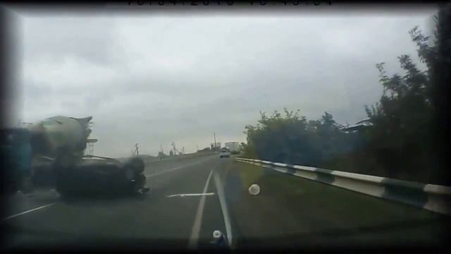 Приколы на дороге 2016! Авто приколы! Бабы за рулем! Fun On The Road! Auto Fun!