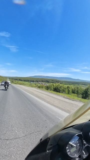 Выезжаем из Сатки. Шикарные виды