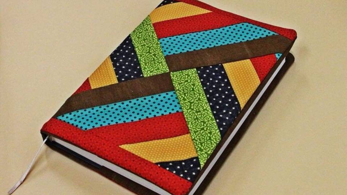 38 Идей для Вдохновения: Лоскутные Обложки для Книг и Блокнотов �✂️📚 смотреть онлайн