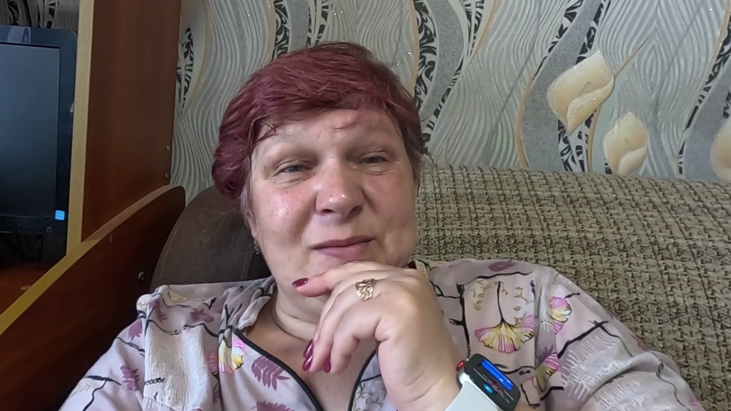 Ну и жара.. Сижу дома... смотреть онлайн