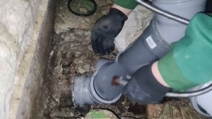 Как пробить канализацию.