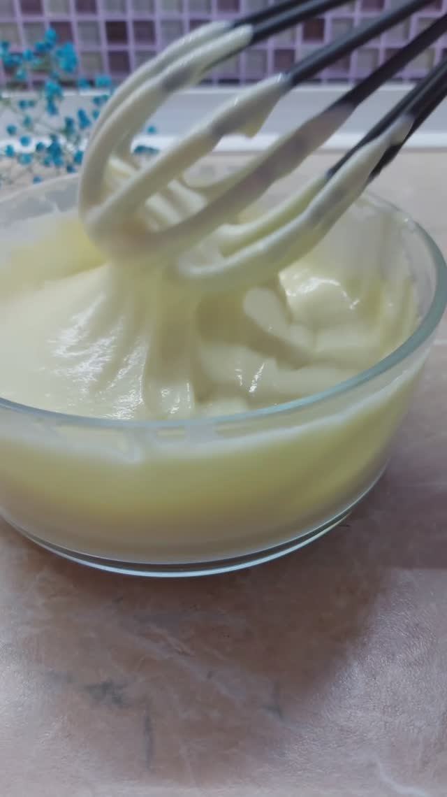 Заварной крем. Классический рецепт смотреть онлайн