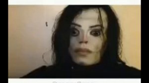 жуткий страшный скелет он поёт Майкл Джексон 1 час