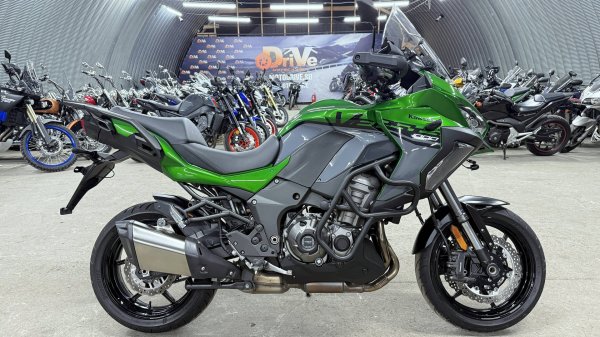 Обзор Kawasaki Versys 1000 |В НАЛИЧИИ|