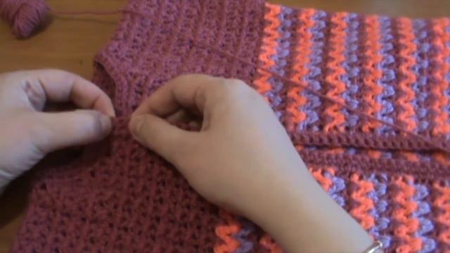 3-я и последняя часть мастер класса о том как связать жакет для девочки. смотреть онлайн