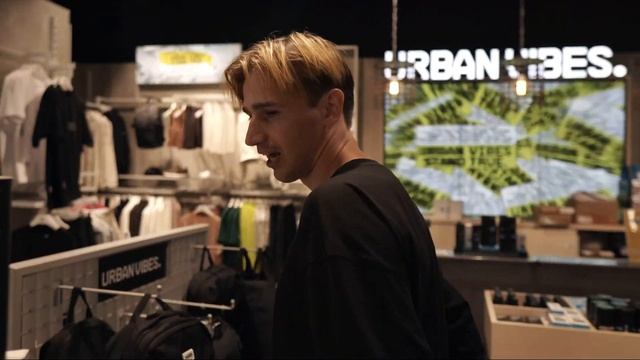 Заднее сальто в магазине. Протестировал новые ASICS