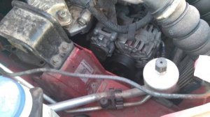 Звук заклинившей обгонной муфты генератора.