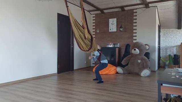 Домашняя акробатика Тихона смотреть онлайн