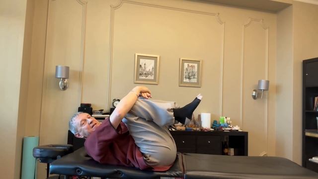 Два волшебных упражнения при грыже поясницы