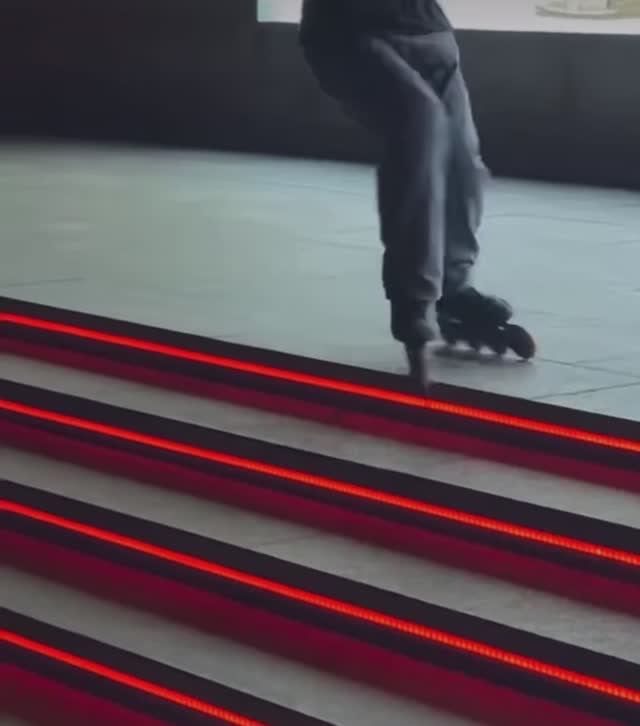 Freeskating на лестнице_Невероятно, но факт! смотреть онлайн