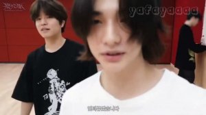 | STRAY KIDS | дэнс с скз😛 смешная озвучка #9-10??