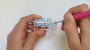 Как сделать браслет из резинок на станке Rainbow Loom