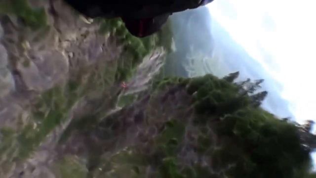 Экстрим! Вингсьют! Очень красивый клип под классную музыку Полет, облака, бешена смотреть онлайн