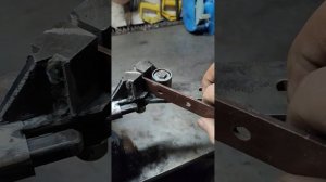 как согнуть кронштейн крепления водостока, самодельн?