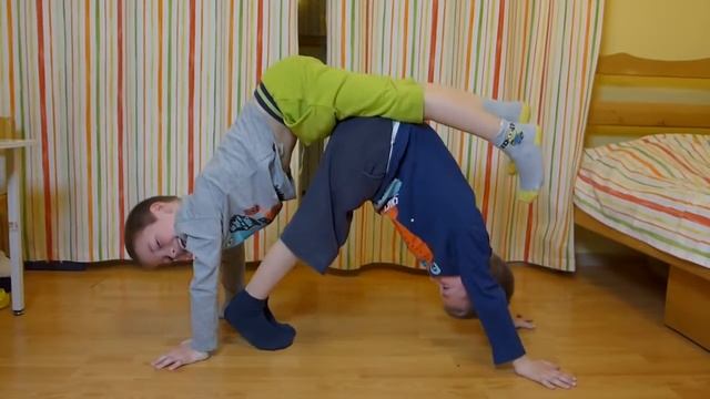 KIDS YOGA CHALLENGE! Вызов принят! :) смотреть онлайн