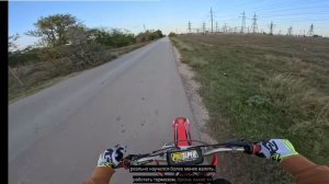 Стант, прохожие в шоке. Еду на лайте и отвечаю на вопросы.