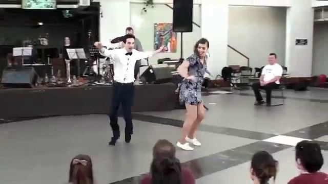 Вишня в саду! смотреть онлайн