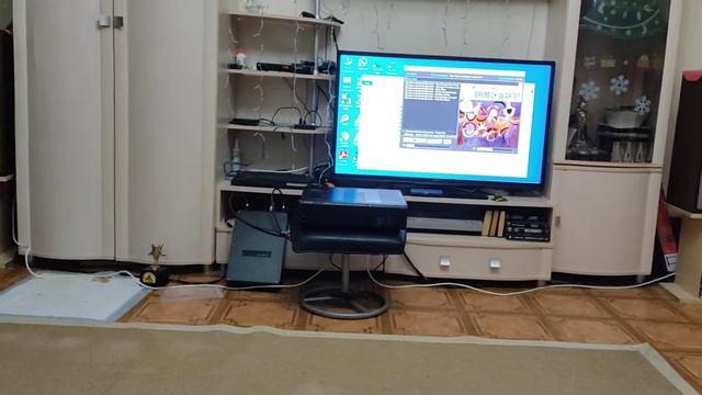 Корвет 200УМ-088С и  Advent Loudspeaker.