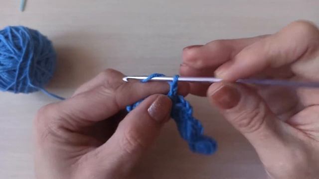 Изящно, красиво, просто. Легкий узор крючком. смотреть онлайн