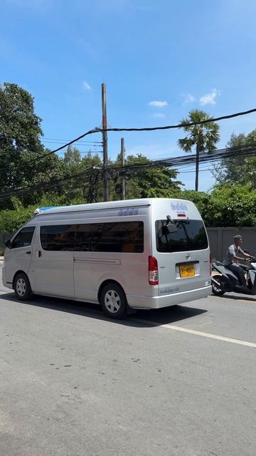 Общественный транспорт на Пхукете смотреть онлайн