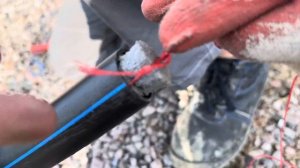 Как засунуть кабель в трубу пнд? Лайфхак на стройке «п?