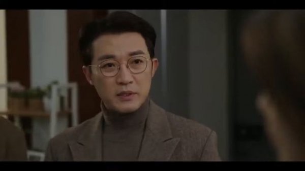 Незнакомки 10 серия (озвучка SOFTBOX)