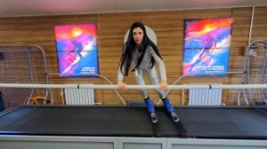 Тренировка на тренажере СКАЙТЕК