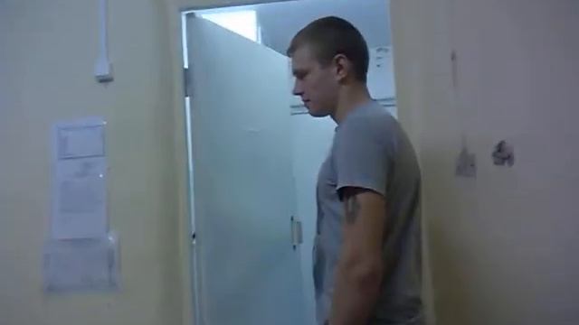 В общаге.mp4 смотреть онлайн