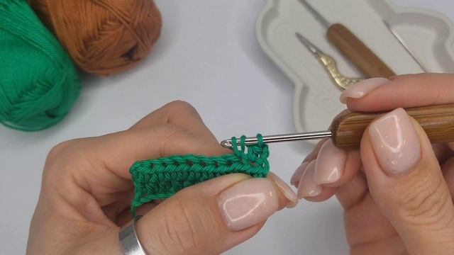Как вязать полустолбик с одним накидом? | How to half double crochet? смотреть онлайн