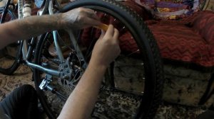 Как установить китайский катафот на велосипед?