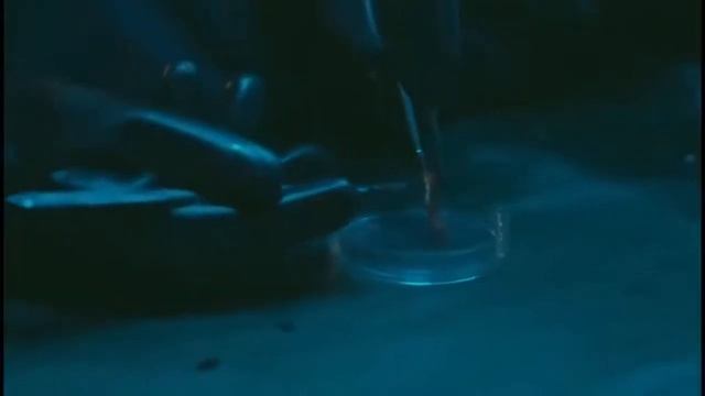 Опасная бездна. Ужасы, триллер, приключения смотреть онлайн