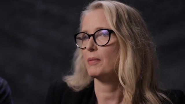 Ричард Армитидж и Жюли Дельпи о "Моей Зои" смотреть онлайн