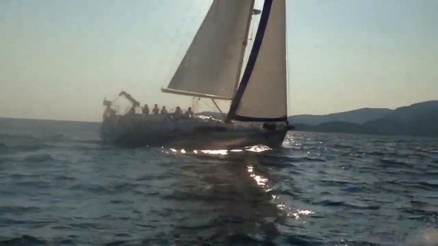 Под парусом смотреть онлайн